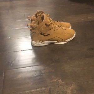 Jordan Retro 6s (rare)